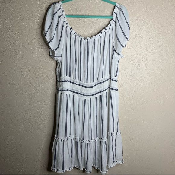 American eagle striped off shoulder ruffle tiered dress white gray - Picture 6 of 13